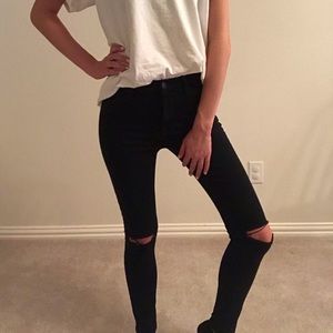 BDG Twig Ripped High Rise Skinny Jean- Black